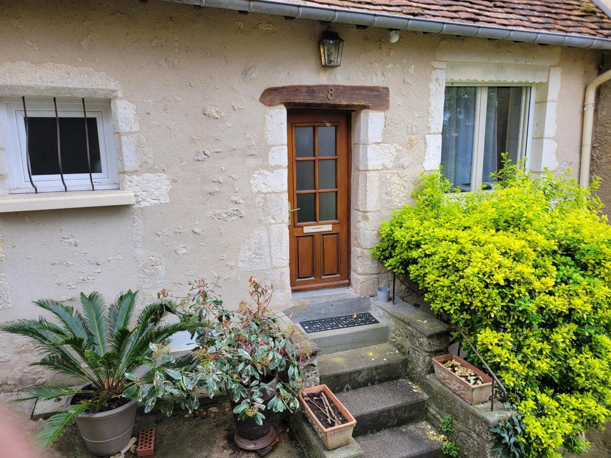 Maison Calme Au Pied Du Chateau Holiday home
