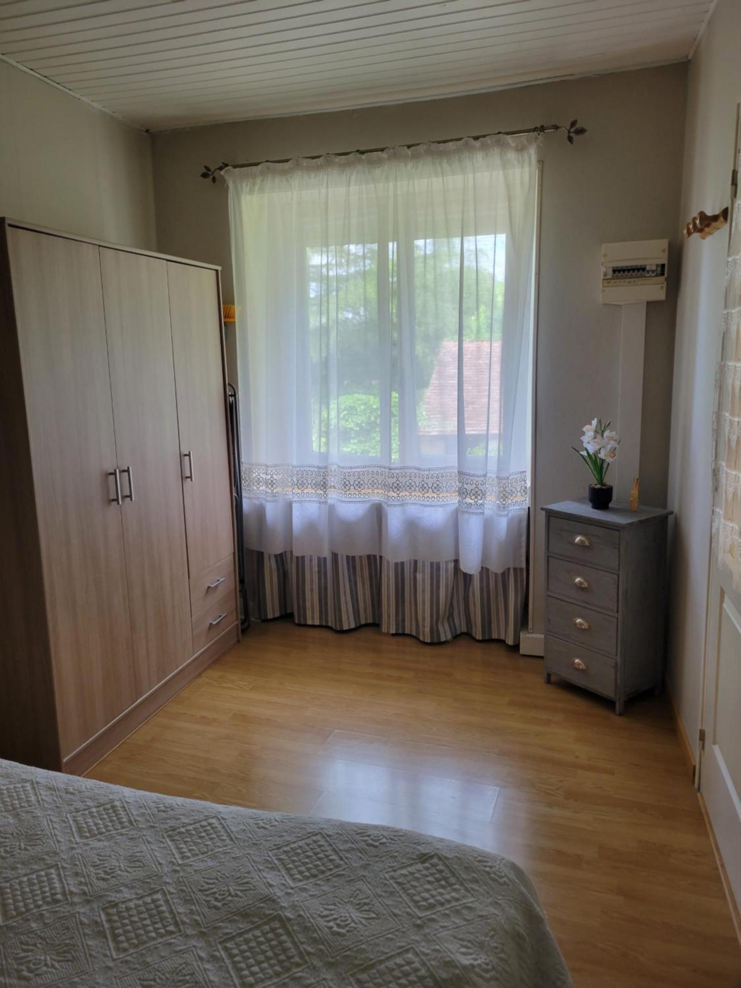 Maison Calme Au Pied Du Chateau